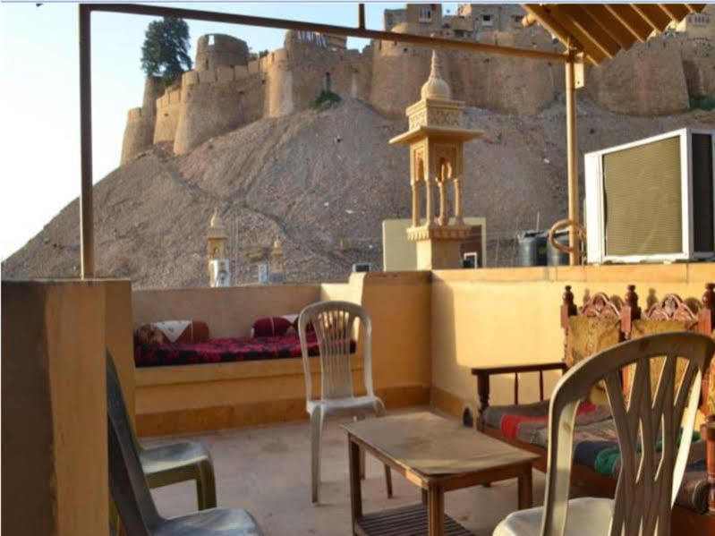 Hotel Qutub Villa Джайсалмер Екстер'єр фото