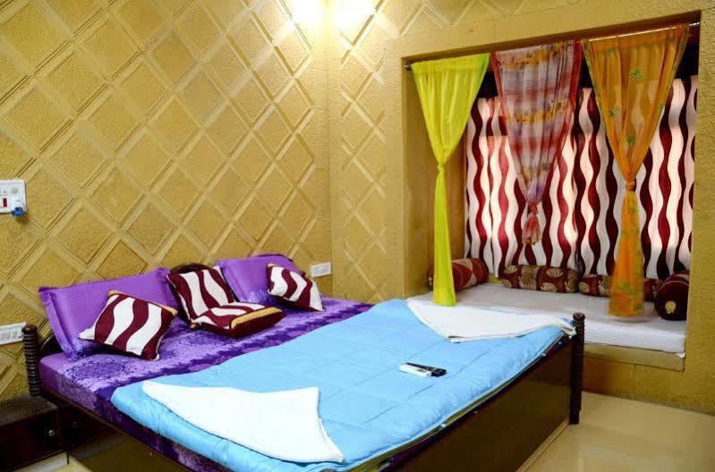Hotel Qutub Villa Джайсалмер Екстер'єр фото