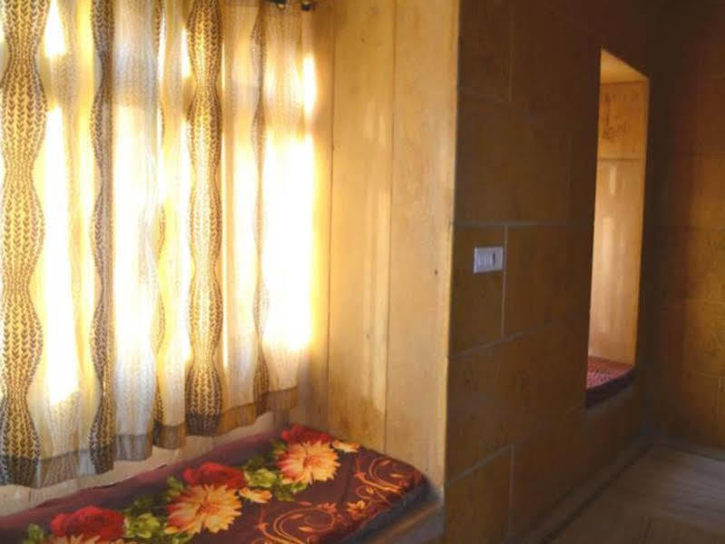 Hotel Qutub Villa Джайсалмер Екстер'єр фото